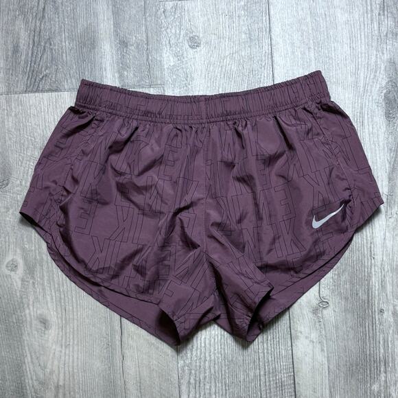 Nike Women`s Dri-FIT Run Division Tempo Running Shorts size medium - Picture 1 of 3